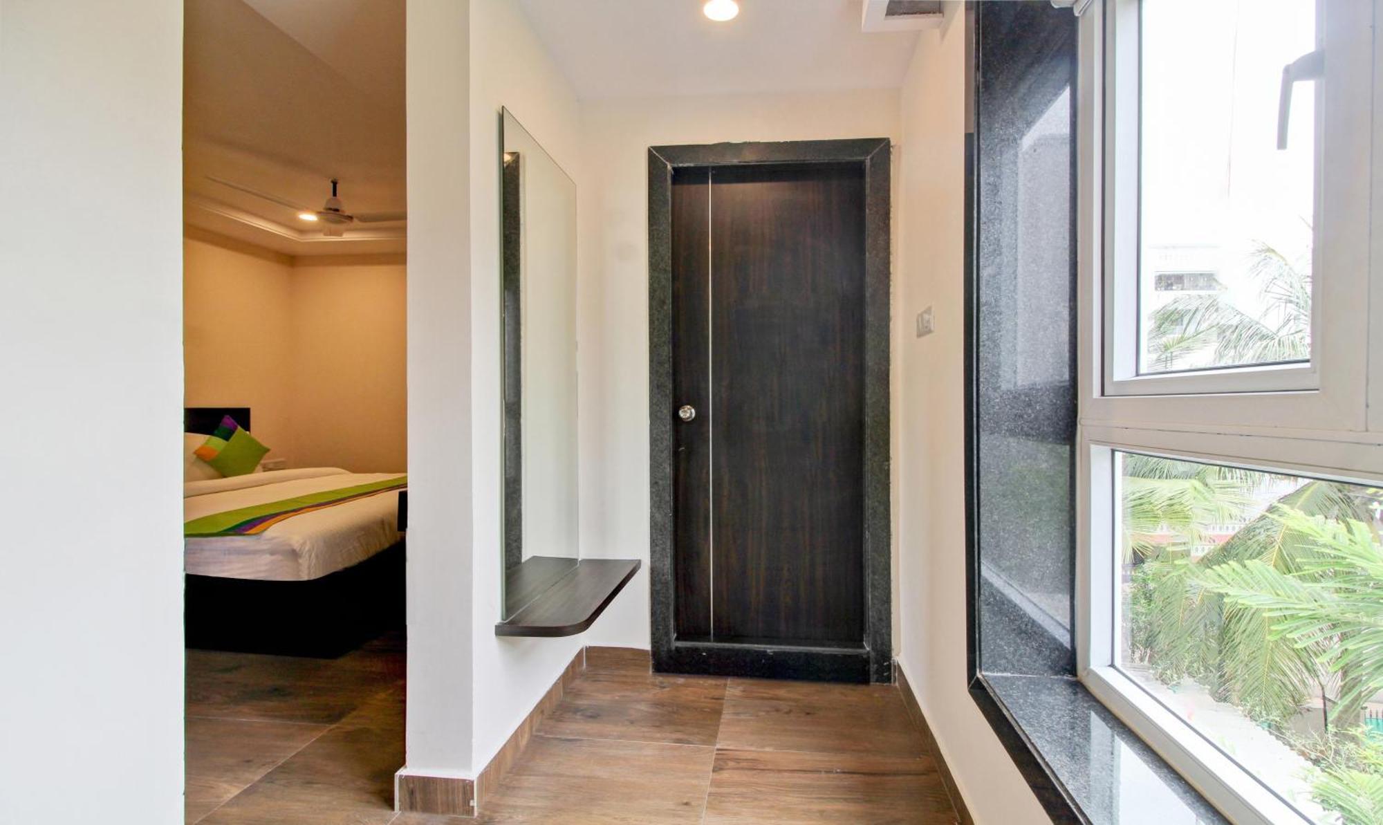 Treebo Trend Excella Hotel วิสาขปัตนัม ภายนอก รูปภาพ